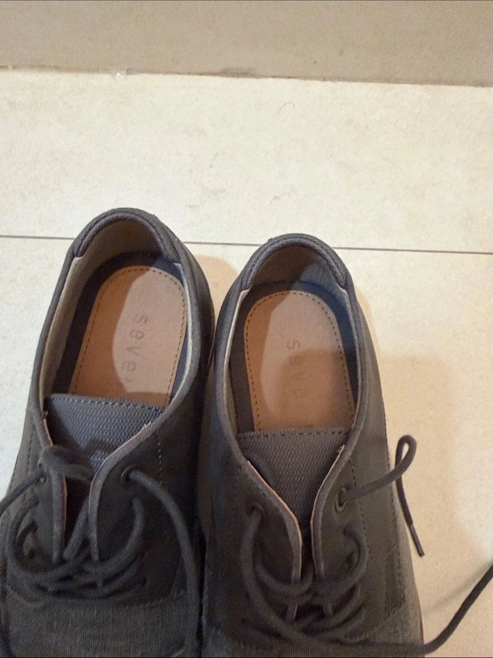 Eve Gray Textile Lace-Up Derby Shoes